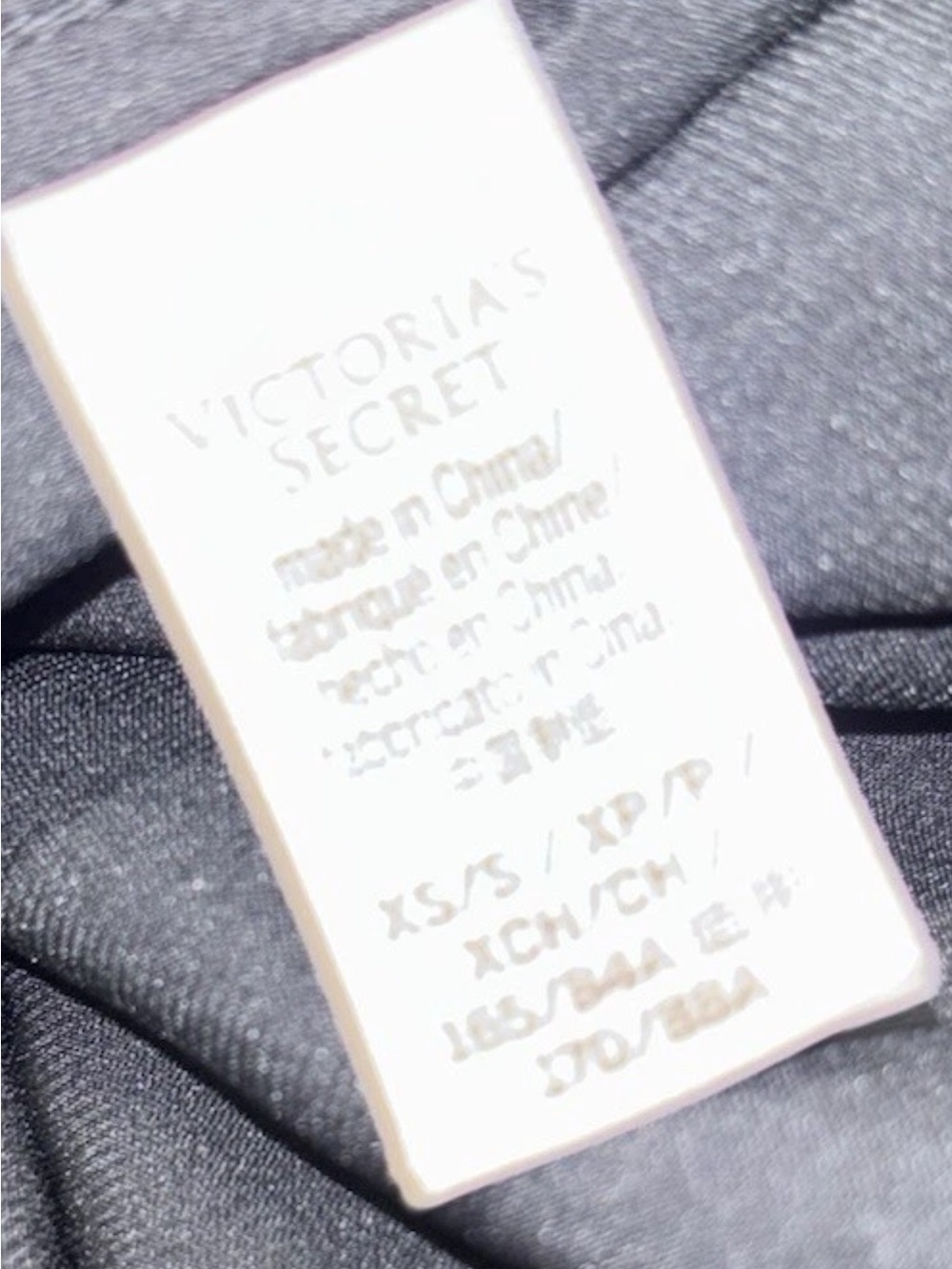 Victoria’s Secret Lace Trim Black Satin Kimono Tie Front Robe SZ.XS - Picture 10 of 10